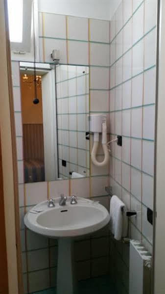 Croce Di Malta Hotel Rom